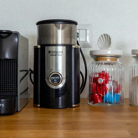 Luna فيلة Oasi dei Due Mari